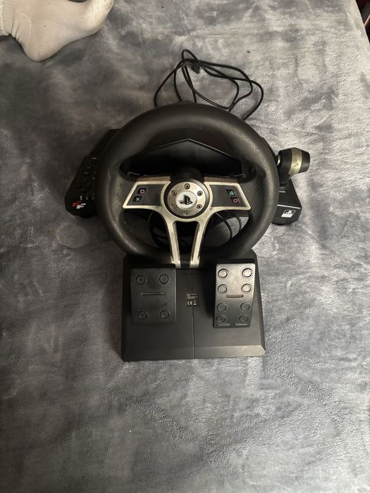 Volante e Pedais Thrustmaster T80 Racing Wheel (PS4 / PS3 / PC)