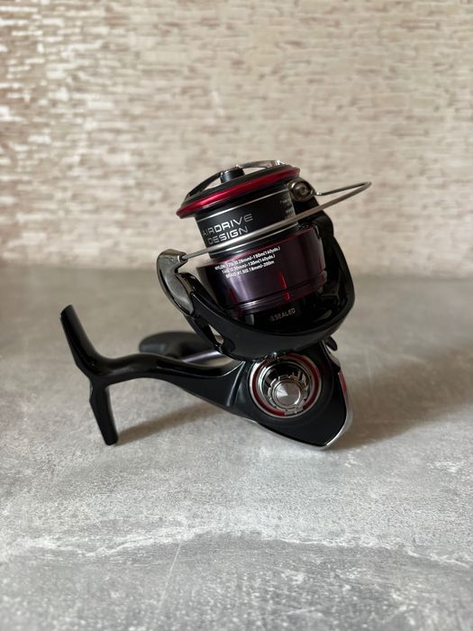 Котушка Daiwa FUEGO LT4000-CP
