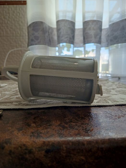 Продам посудомийну машину