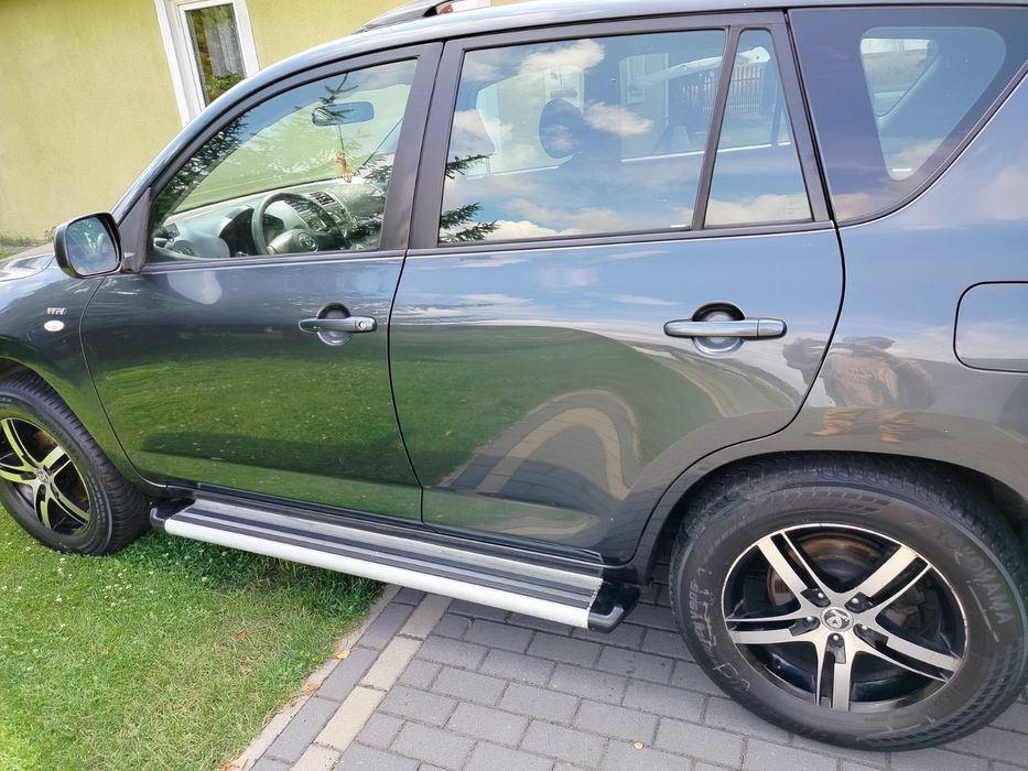 Na sprzedaż Toyota RAV-4