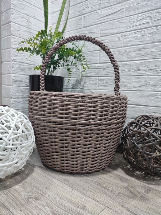 Donica z sztucznego rattanu