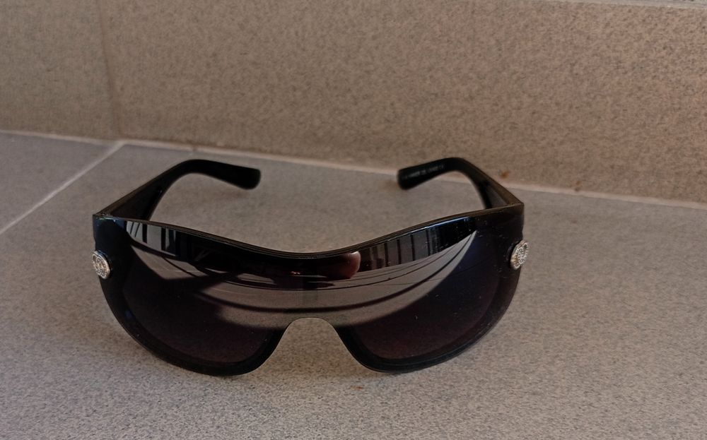 Damskie,nowe okulary przeciwsłoneczne UV 400.
