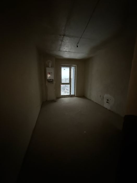 Продам квартиру в новобудові