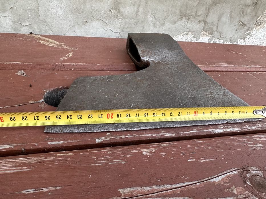 Dla Pana Krzysztoferc 2 duże  stare topory  kuty vintage oldschool