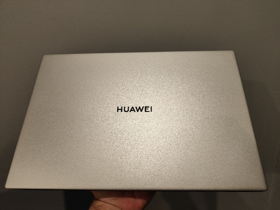 Huawei MateBook D 14 i5-10210U/8GB/256/Win11  jak nowy!