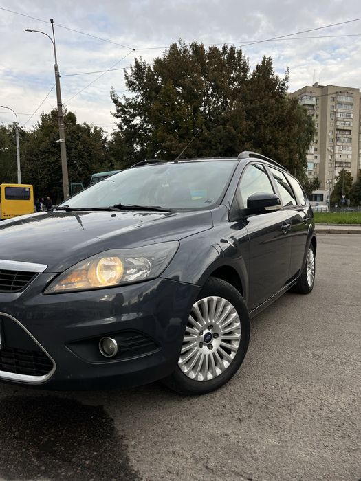 Ford Focus 2 Rest