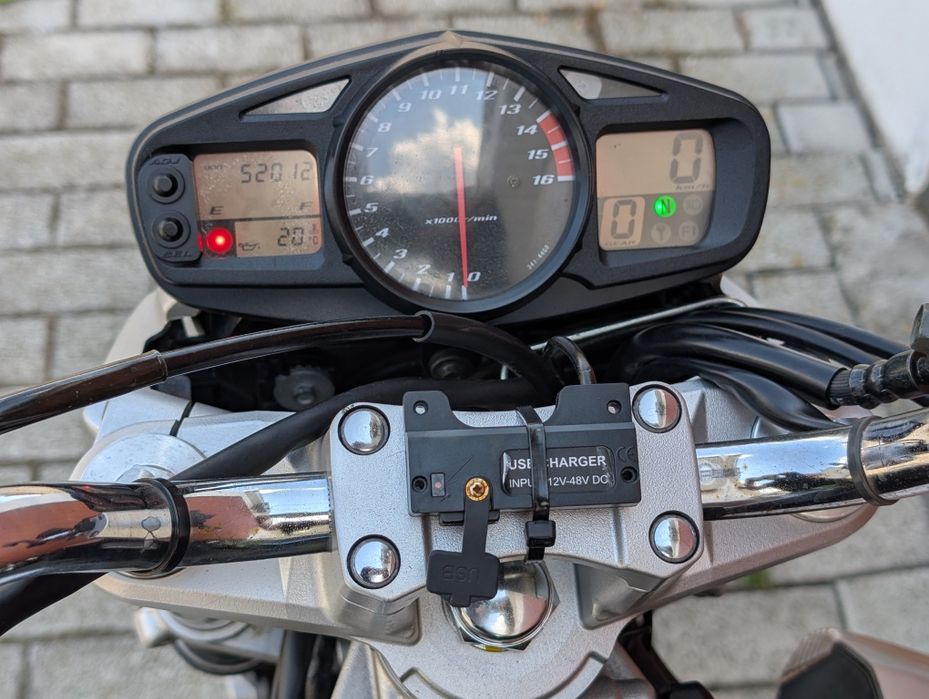 Продам Suzuki gsr 600