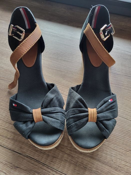 Sandały TH r. 38