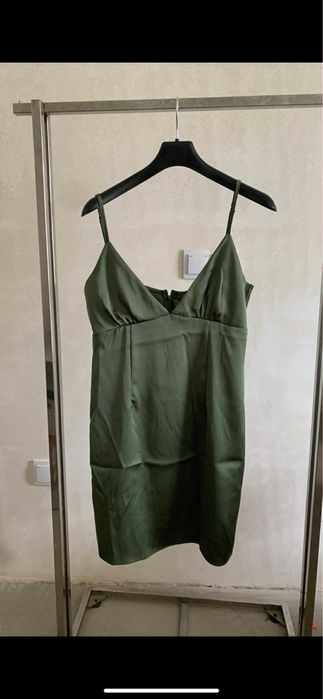 Ubrania nowe z metkami