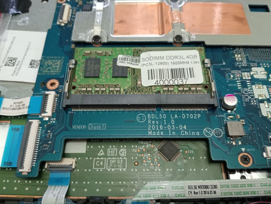 Ноутбук за ціною материнської плати TPN - C125