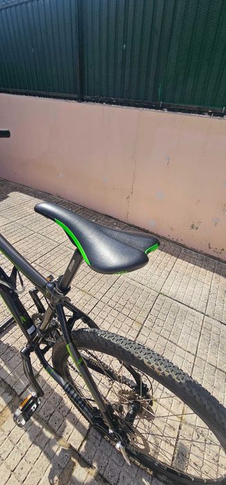 KTM Ultra 26” – Shimano | Suspensão Suntour | Travões hidráulicos