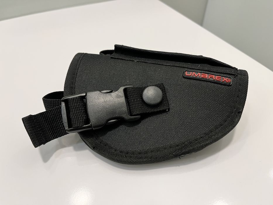 Kabura uniwersalna na pistolet i magazynek