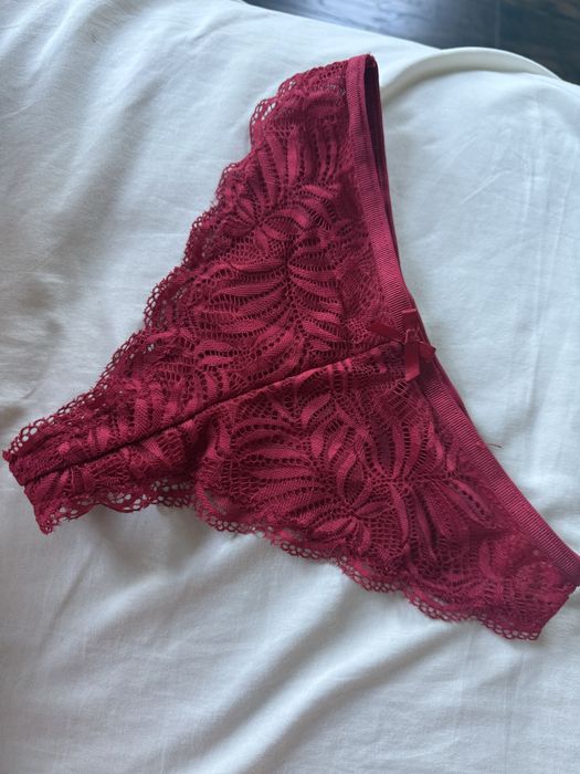 Nowe damskie czerwone majtki red S/M bielizna