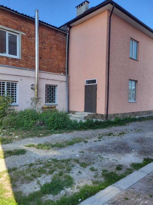 Комерційне приміщення