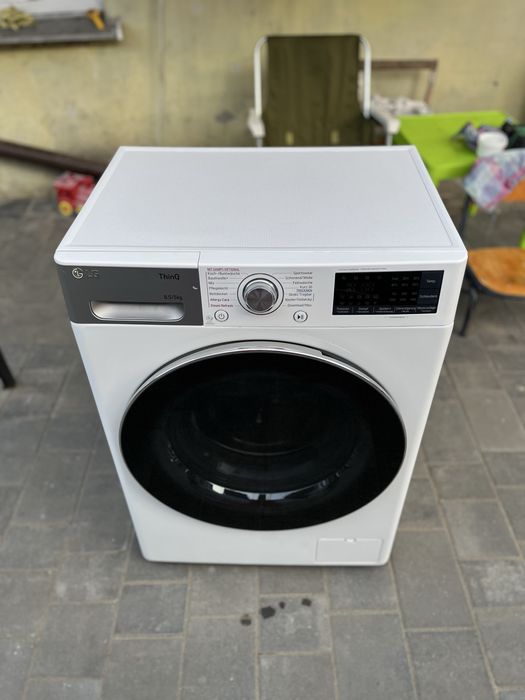 LG Vivace V9 ПРАННЯ ТА СУШКА 2 в 1 TurboWash 39 AI DD Стан 9 з 10