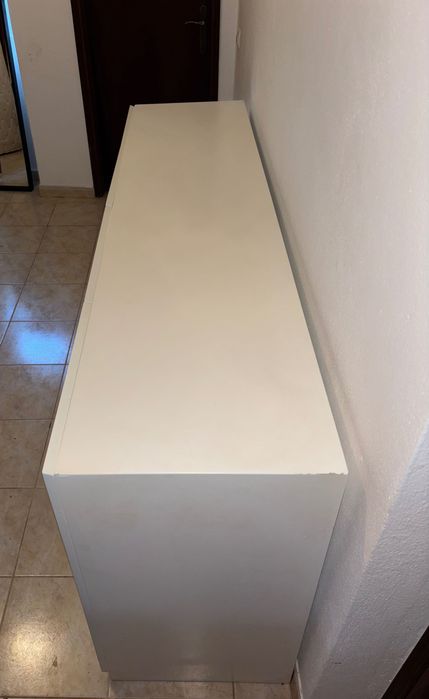 Aparador e decoração de parede