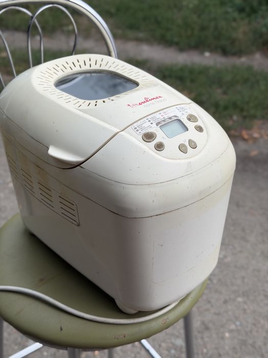 Хлібопічка Moulinex