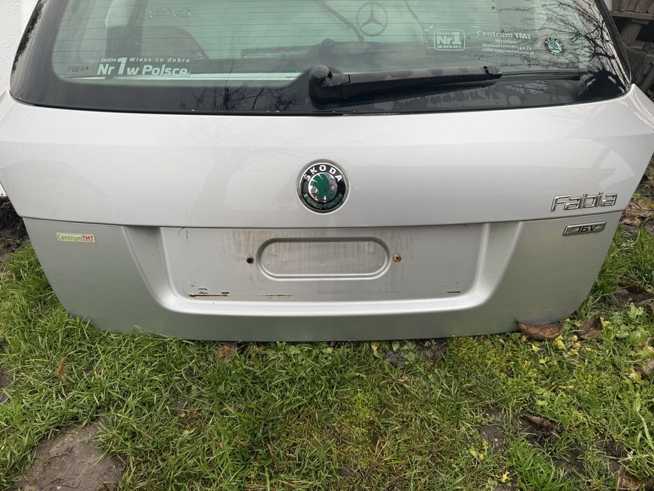 Кришка багажника Skoda Fabia 2