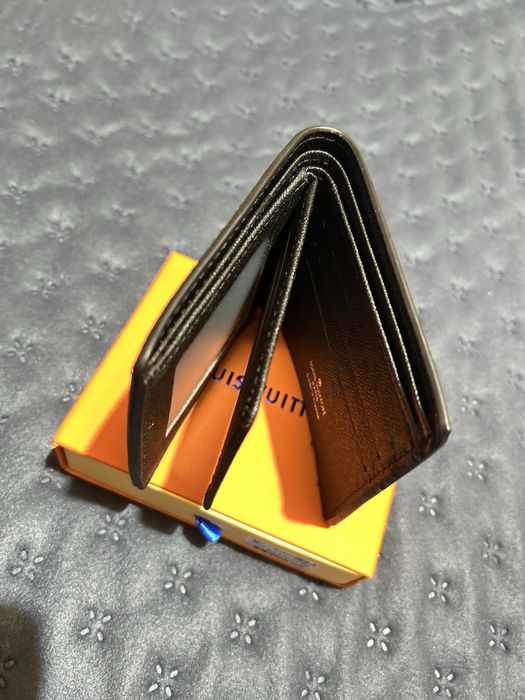 Carteira Louis Vuitton