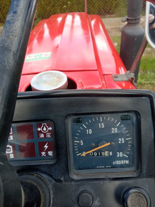 Mini traktor japoński Yanmar 1702D