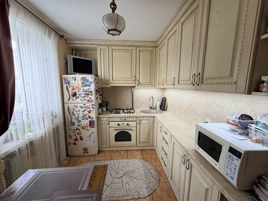 Квартира 2-кімнатна продаж