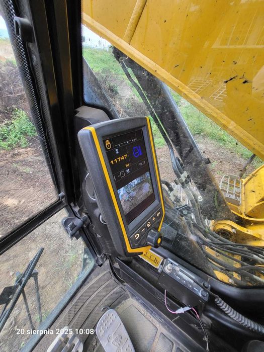 Koparka gąsienicowa JCB JS 220 LCT4