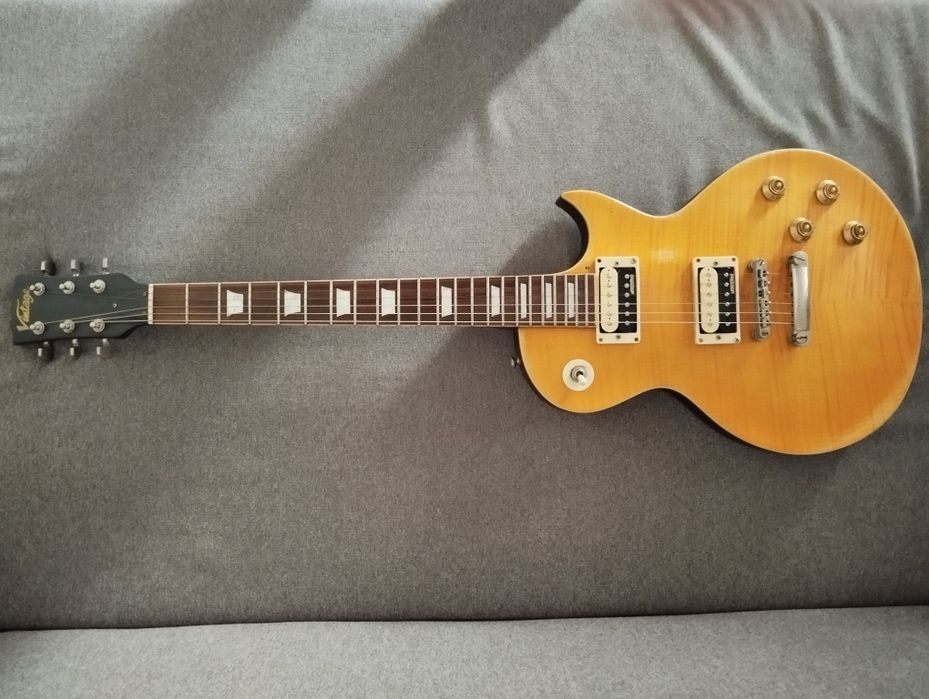 Guitarra Vintage V100 MRPGM - Modelo Antigo