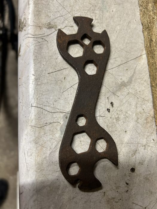 Przedwojenny klucz rowerowy Kamiński