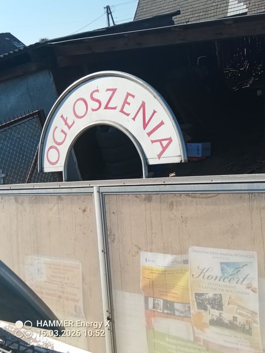Sprzedam duże tablice ogłoszeń,zamykane