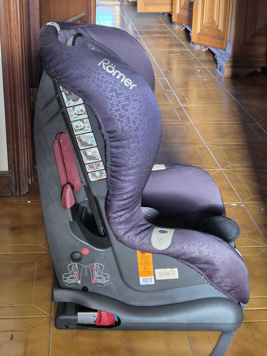 Cadeira auto Romer, com isofix  9 - 18 kilos