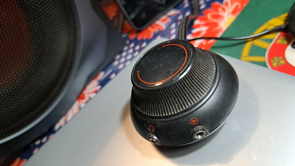 Colunas Som GTX 38 Tytan