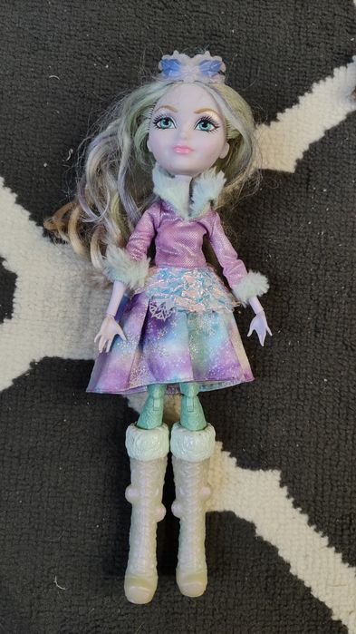 Lalka monster High Ever After High Winter Crystal
