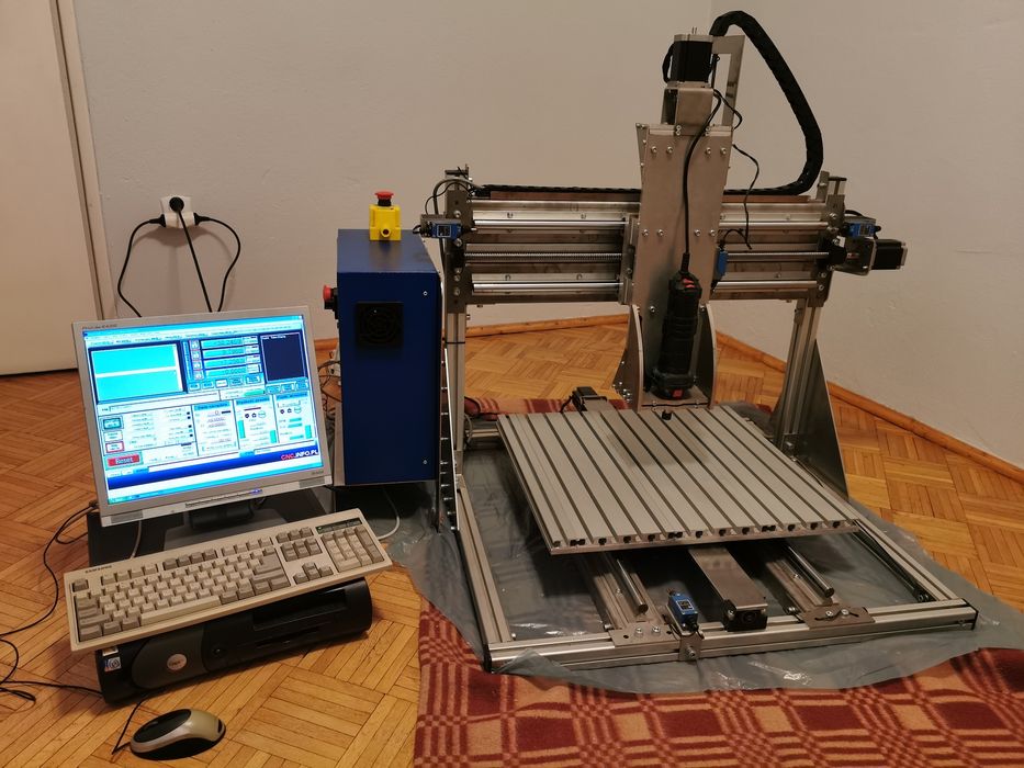 Frezarka CNC, MACH3, 3 osie, walki podparte, bramowa.