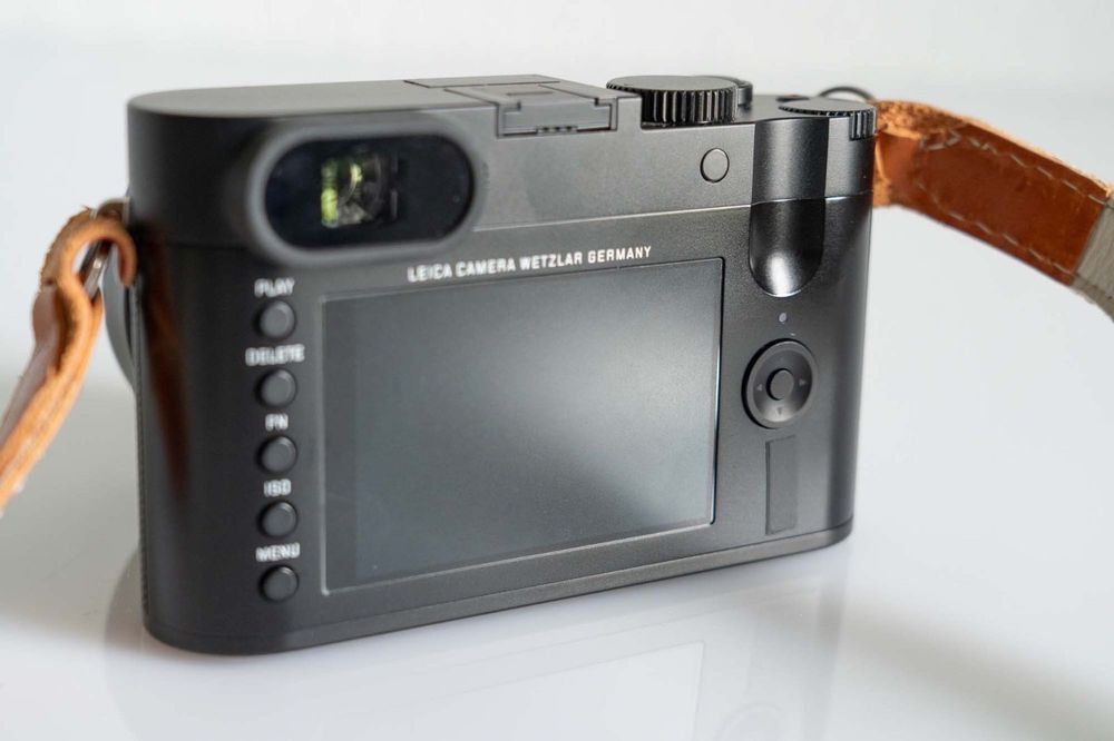 Leica Q (Typ 116) c/NOVA