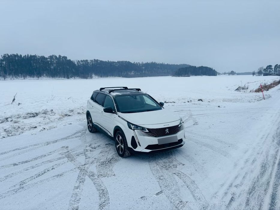 Peugeot 5008 Automat  GT  7-Osobowy  Panorama  Masaże