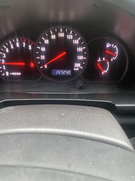 Авто Suzuki Grand Vitara XL7