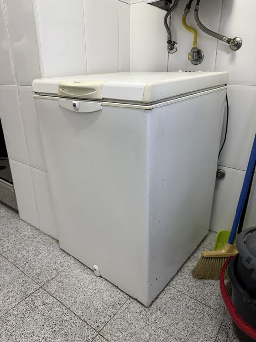 Arca frigorifica Whirlpool