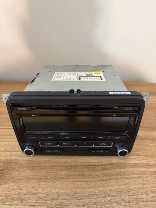 Продам магнітолу RCD 310 Bosch