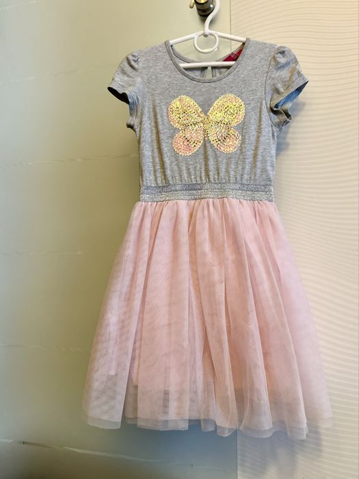 Сукня на дівчинку 5р