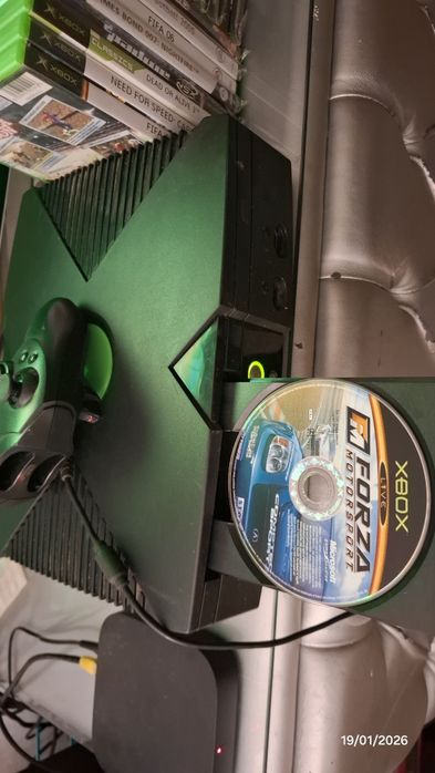 Consola Xbox Classic  + 27 Jogos