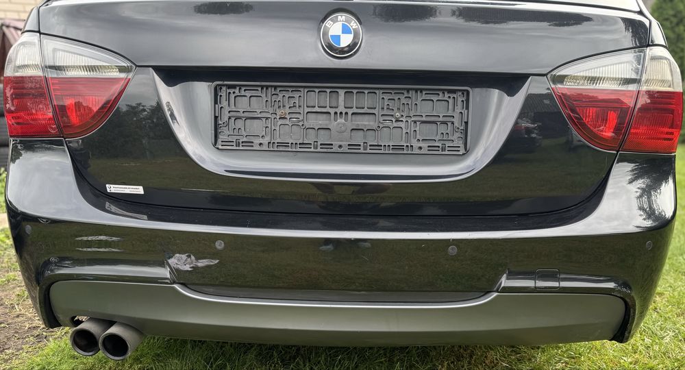 Kompletny Mpakiet zderzak przod tyl nakdladki BMW E90 E91