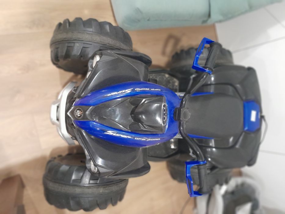 Moto 4 bateria criança