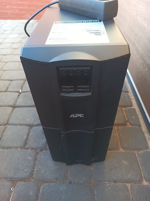Zasilacz awaryjny UPS APC Smart-UPS 3000