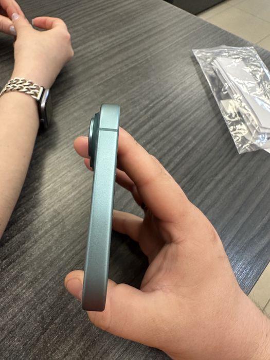 IPhone 16 Plus 128 gb