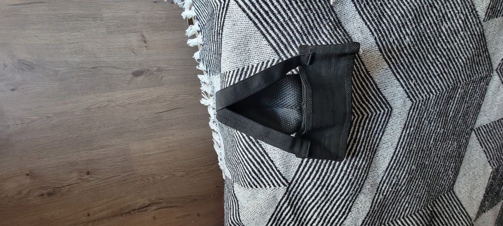 Спорт інвентар для дитини від 2 до 5 років ракушка на пах.