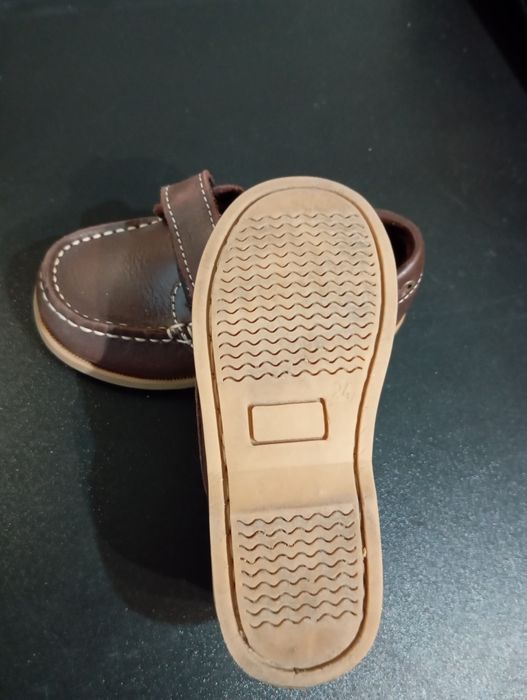 Calçado menino - Sapatos Crocs chuteiras