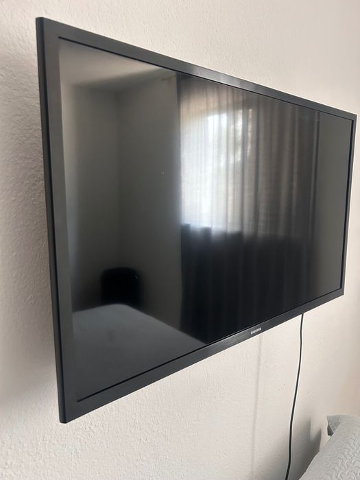 Samsung Smart TV 32”