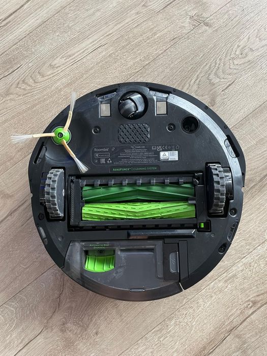 iRobot Roomba i7+