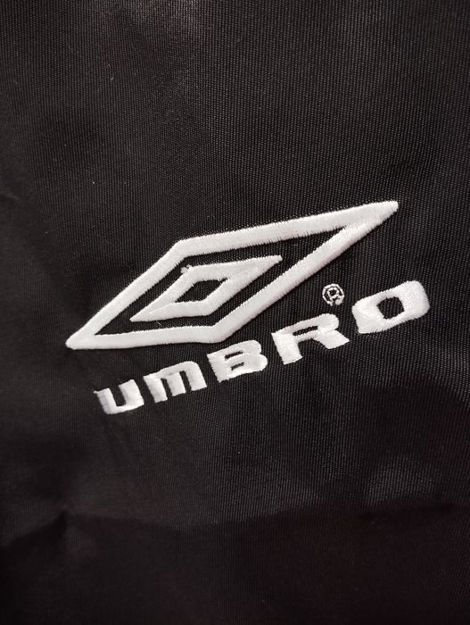 Spodnie dresowe 3/4 Umbro do wspinaczki XL