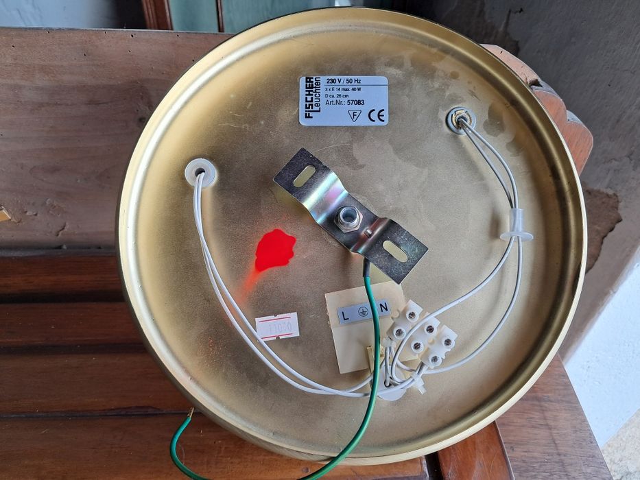 Candeeiro tecto 3 lampadas novo